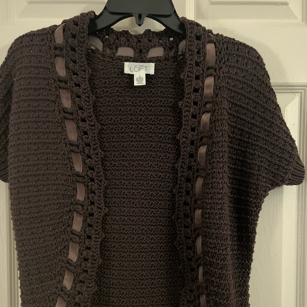 Ann Taylor Loft short sleeved crochet cardigan with velvet ribbon